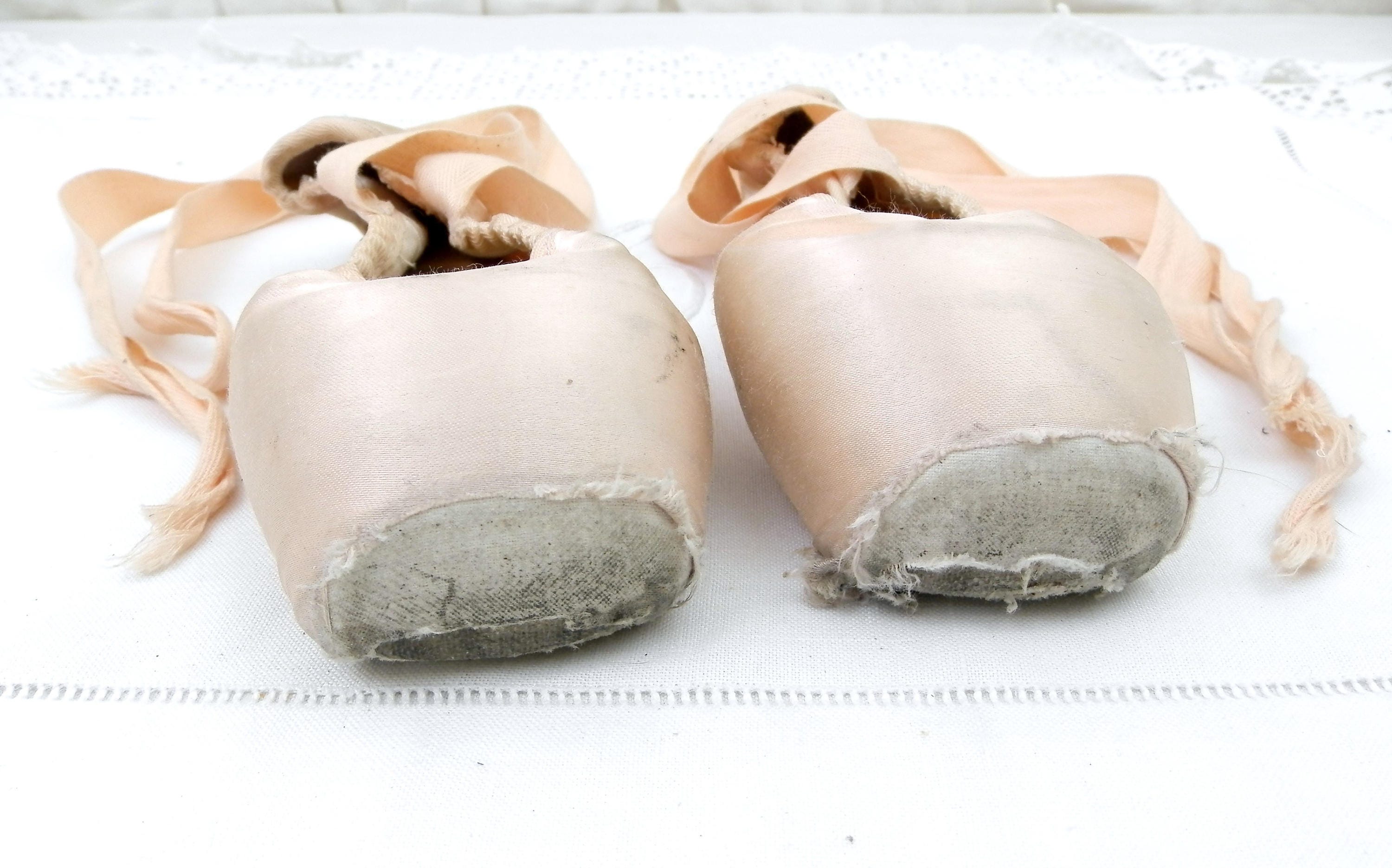 Vintage Pink Satin Girls Pointe Ballet Shoes with Ribbons, Worn Shabby