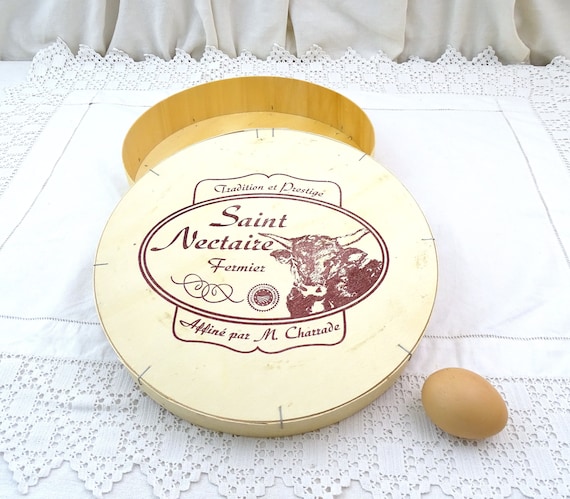 Large Vintage French Round Wooden Cheese Box for Saint Nectaire from Monts Dore, Retro Country Curio Kitchen Storage Container from France