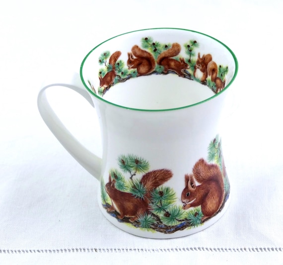 Vintage Hudson & Middleton Woodland Friends with Squirrels Mug Made in England of Bone China, Retro Coffee Cup with Animal Pattern