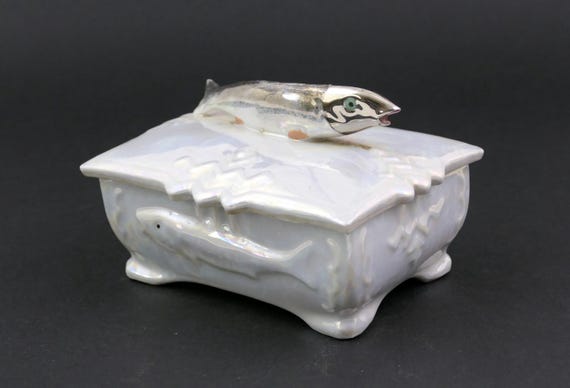 Vintage German Porcelain Lusterware Caviar Lidded Serving Dish, Retro Fish Pate Storage Box made of Irradissante  Pottery from Germany