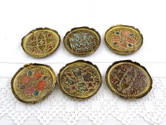 Vintage Set of 6 Round Florentine Style Italian Drinks Coasters in Golden Lacquered Wood, Retro Tumbler Barware from Italy