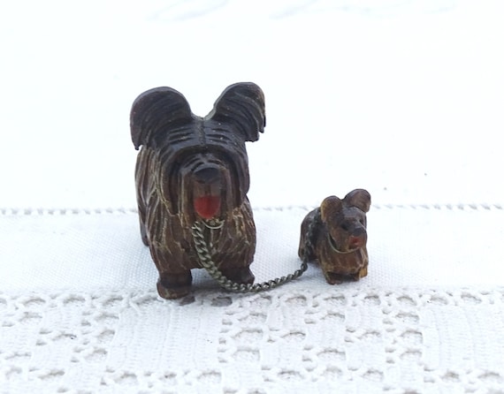 Small Vintage Carved Wooden Black Forest Scottish Terrier Dog with Puppy on Chain Figurine, Small Tiny Art Deco Statuette of Animal Wood