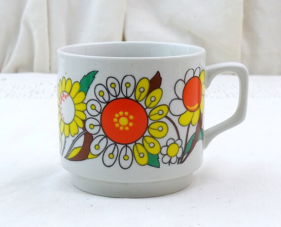 Vintage Wide China 1960s Tognana Coffee Mug with Large Stylized Flower Power Pattern, Retro 60s Tea Cup Hippy Style Design in Bright Colors