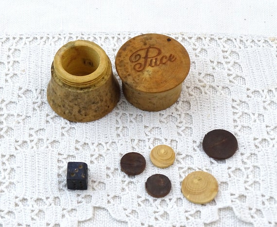 Small Antique French Wooden Tiddlywinks Holder and Dice with Small Tokens for the Game Puce, Vintage Wood Board Games Accessory from France