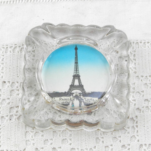 Vintage 1950s French Square Souvenir Eiffel Tower in Paris Clear Glass Ashtray, Retro Parisian Vacation Gift from France, Curio Ring Dish