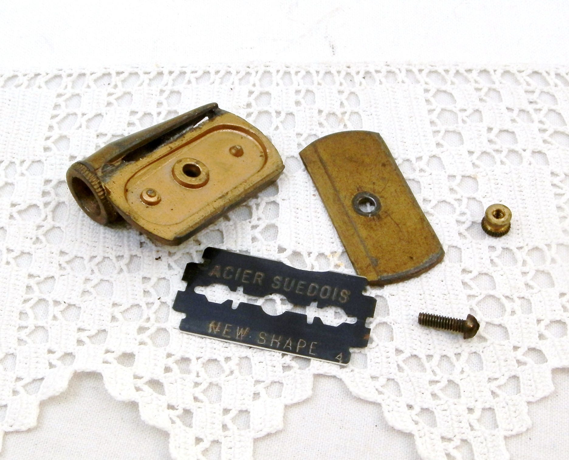 Antique Scotts Ball Patd Jan.1.1918 Razor Blade Sharpener, Rustic Decor,  Primitive Decor, Gift for Him/barber, Razor Sharpener 