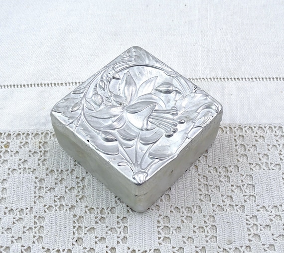 Antique French Square Silver Tone Pressed Metal Box with Fascia Flower Pattern on the Lid, Small Vintage Beautiful Cute Storage Container
