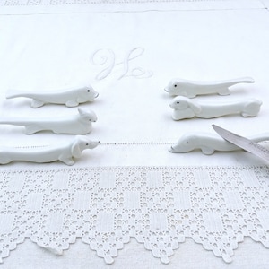 Vintage French Art Deco Set of 6 White Glazed Animal Shaped Pottery Knife Rests, Retro 1930s Fun China Tableware from France, Cutlery Holder
