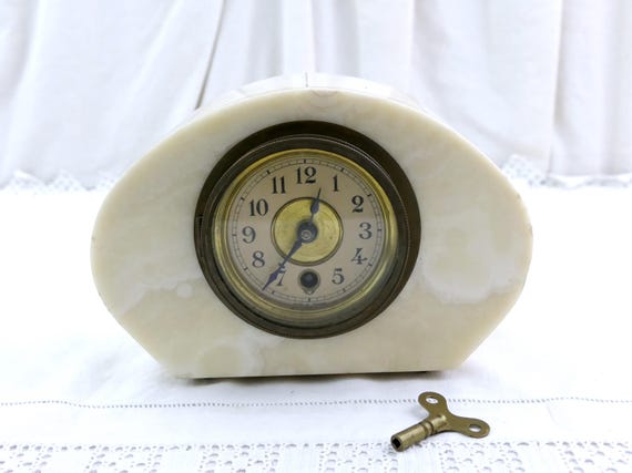 Antique French Non Working Art Deco 1930s White Marble Stone Wind Up Mechanical Mantle Clock with Key, Old Clock 30s, Brocante Paris Decor