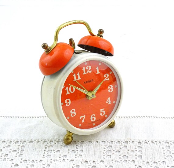 Small Vintage Working 1970s West German Kaiser Mechanical Wind Up Bedside Alarm Clock with Top Bells in Red and White Metal from Germany