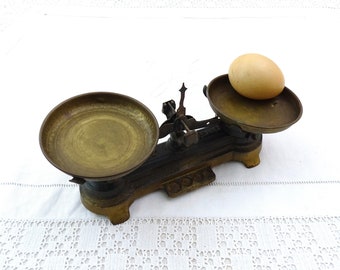 Small Antique French Child's Toy Weighing Scales made of Cast Iron with Brass, Retro Kids Pretend Playing Shop Accessory, Old World Store