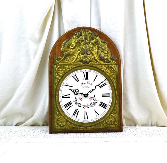 French Vintage Reproduction Antique Wall Clock with Pressed Brass Decoration and White Clock Face Mounted on Oak Wood Frame, Brocante Decor