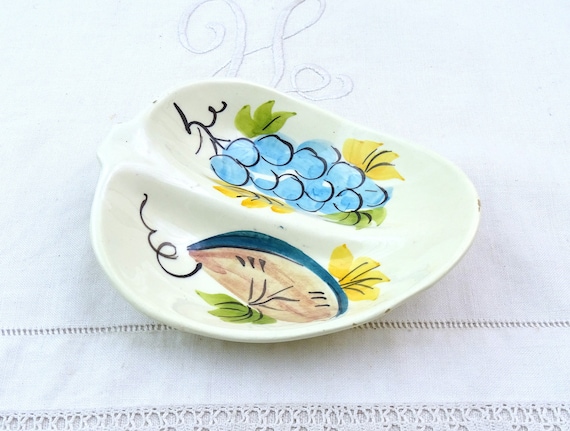 Vintage Mid Century Modern Ceramic Nibbles Dish with 2 Compartments and Hand Painted Grape and Apple Pattern, Retro 1950s Trinket Bowl