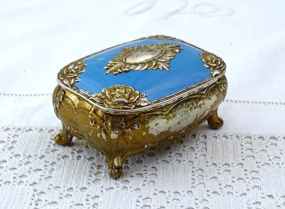 Small Vintage French Rococo Style Trinket Box in Blue Lacquered Metal with Worn Bronze Colored Patina, Little Jewelry Container