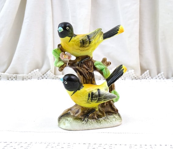 Vintage Ceramic Figurine of 2 Great Tit Bird on a Branch, Retro Pottery Sculpture of Yellow and Black Birds, Small Statue of Wildlife France