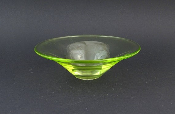 Vintage Minimalist Green Blown Art Glass Trinket Dish, Retro Vaseline Glass Wide Rimed Bowl, Clear Greeny Colored Glassware from Europe