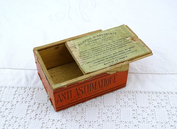 Antique French Empty Wooden Box for Remede D'abyssinie Asthma Medicine with Original Paper Label, Vintage Collectible, Brocante Cottagecore