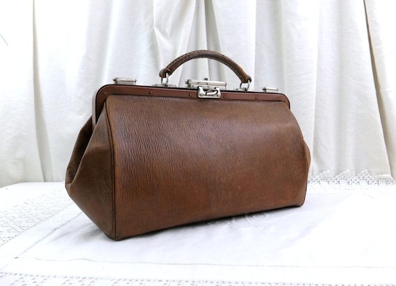 Antique French Brown Leather Gladstone Bag, Doctor / Midwife Bag from France, Vintage Portmanteau Suitcase, Retro Handbag / Overnight  Bag