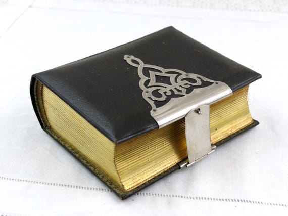Small Antique Leather Bound Photograph Album with Leather Bound Cover Ornate Silver Tone Metal Clasp and Gold Gilt Edged Excellent Condition