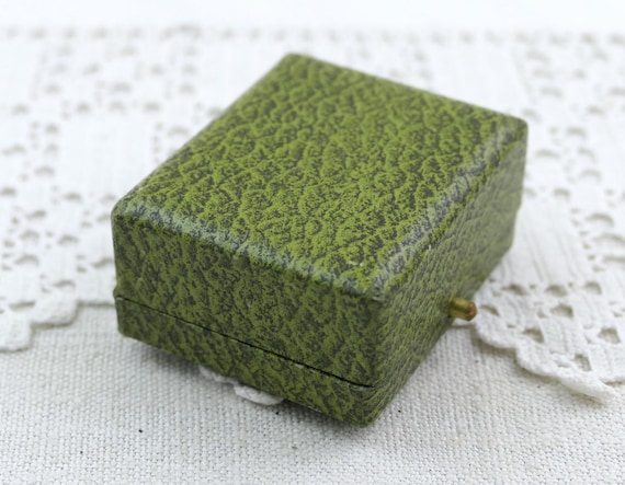 Small Antique French Wedding Ring Box for His and Hers, Retro Green Colored Double Casket for Rings with Pale Velvet Lining from France