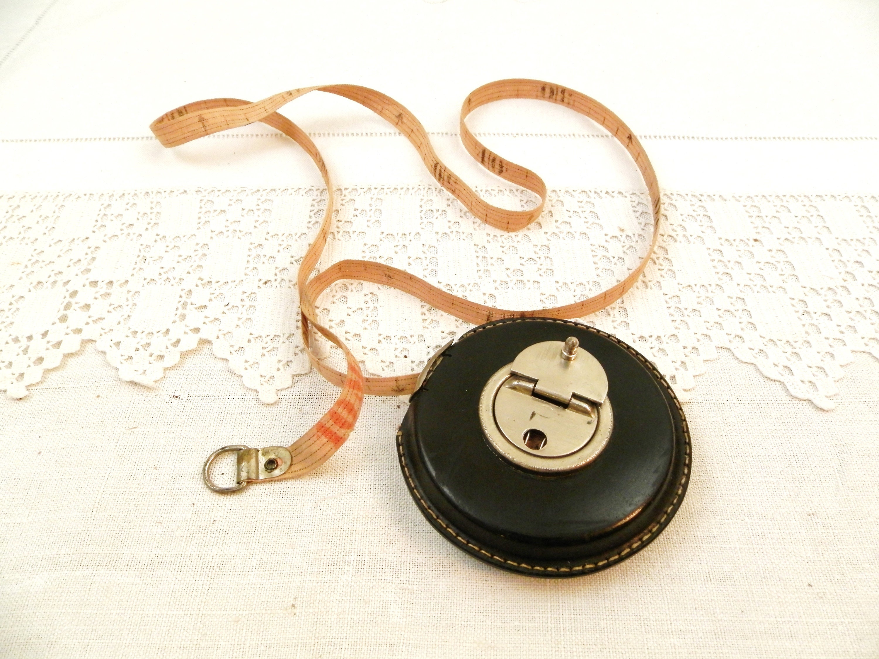 winding tape measure