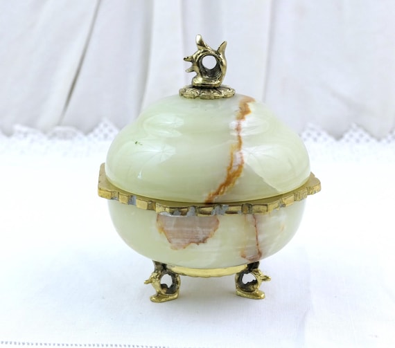 Vintage Italian Mid Century Carved Polished Onyx Trinket Box, Small Retro 1960s Hollywood Regency Veined  Beige and Brown Stone Container