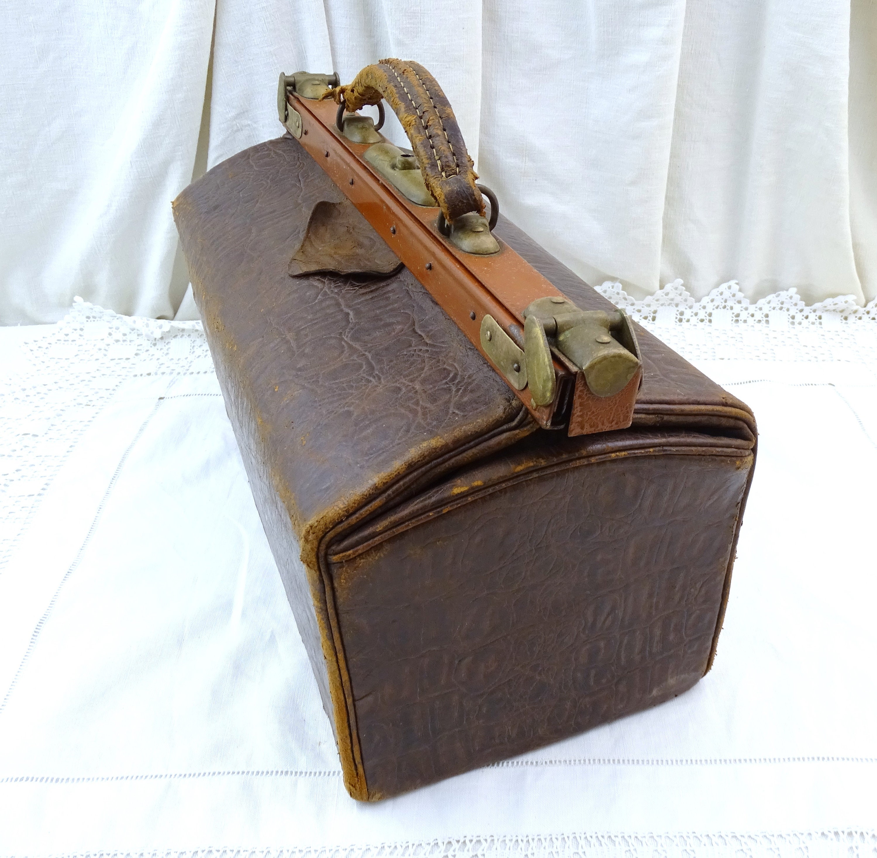 Antique French Brown Leather Gladstone Bag, Doctor / Midwife Bag