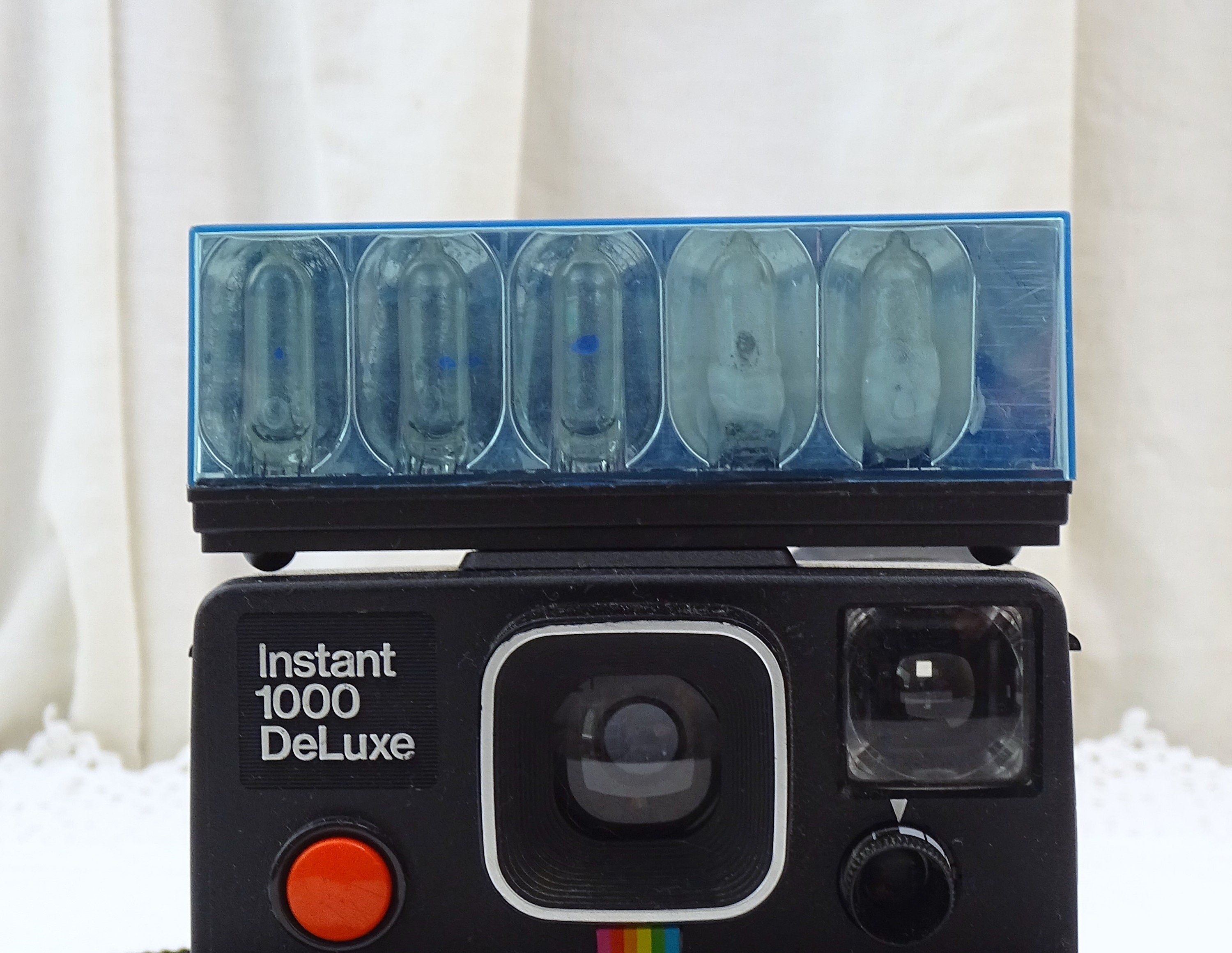 デジタルカメラ POLAROID LAND CAMERA Instant1000 DeLuxe SakuraDo @ Polaroid Instant 1000 DeLuxe Rainbow Stripe SX-70