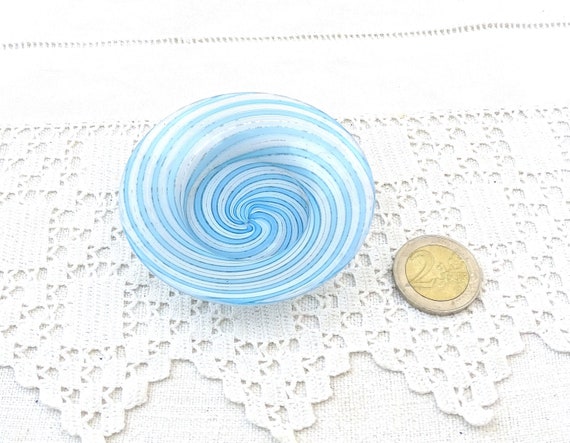 Small Vintage Blown Glass Round Trinket Dish With Pale Blue White and Clear Spiral Pattern, Retro Murano Venetian Style Tiny Glass Plate