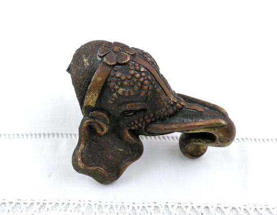 Antique Bronze Oriental Style Elephant Head Handle, Retro Curio Furniture Pull of Cast Metal, Vintage Animal Door Push, Exotic Adornment