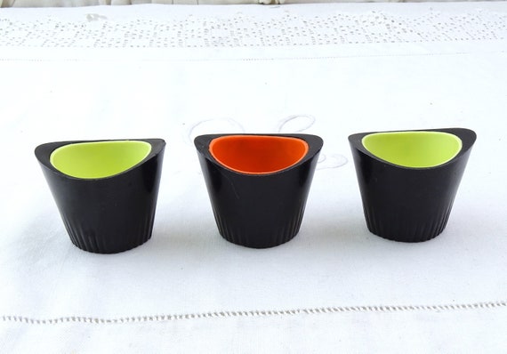 3 Vintage Mid Century Modern Egg Cups in Black and Colored Plastic, 1960s Breakfast Tableware from France, 1950s Kitchen Decor, Boiled Egg