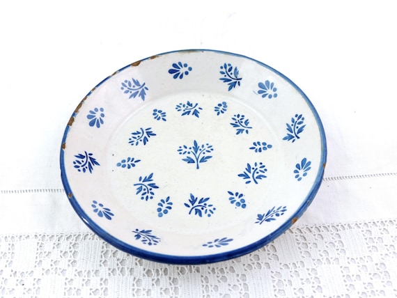 Antique French Country Farmhouse Glazed Pottery Bowl in White with Blue Stencil Pattern, Retro Cottgecore Fruit Dish, Shabby Chateau Decor