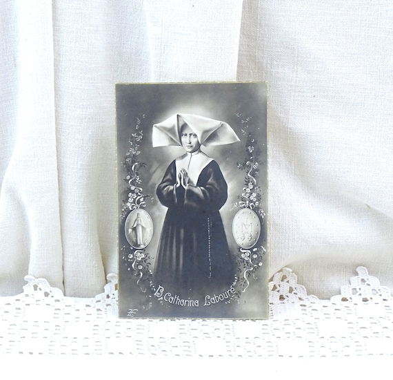 French Antique Unused Black and White Postcard of French Nun B Catherine Labouré, Retro Religious Picture Card from France