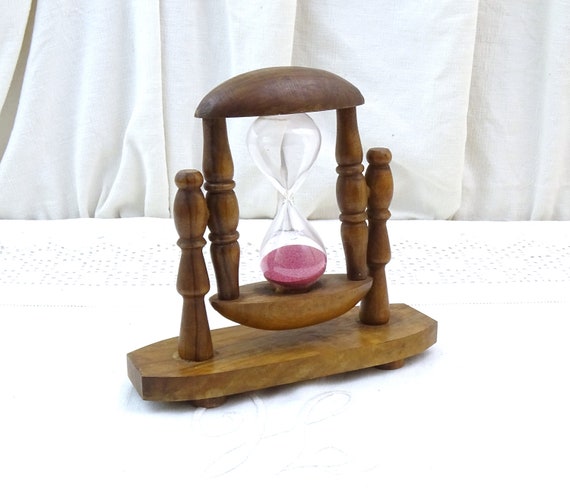 Vintage French Olive Wood Swivel Kitchen Egg Timer with Pink Sand, Retro Flip Wooden and Glass Hour Glass For the Kitchen, Farmhouse Decor