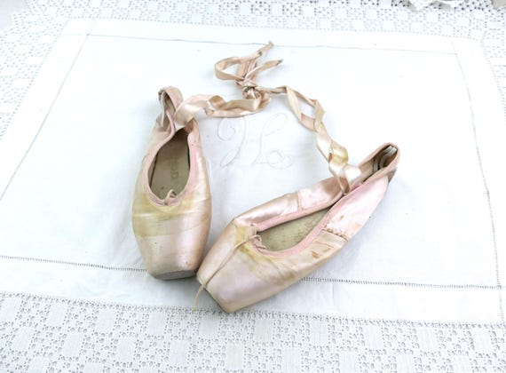 Vintage Pink Satin Girls Pointe Ballet Dance Shoes with Ribbons, Worn Shabby Ballerina Costume Leather Sole, Classical Dancer Gift Decor