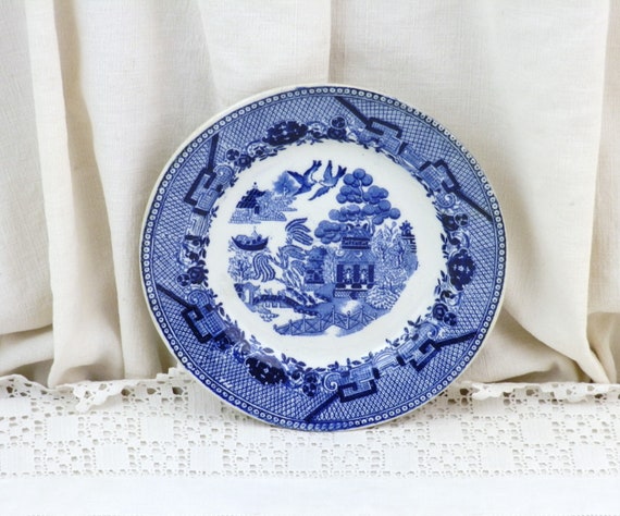 French Antique 19th Century China Blue and White Willow Pattern Side Plate by Gien, Vintage 1800s Crockery from France, Flea Market Decor