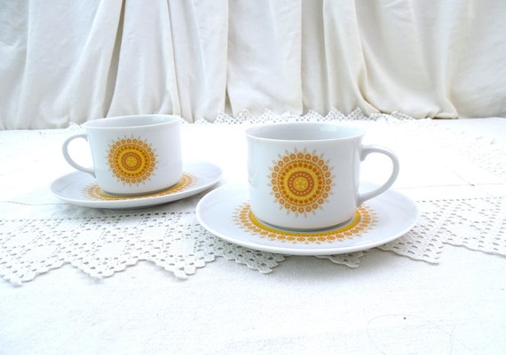 2 Vintage Winterling Bavaria Germany 1960s Cup Saucer with Bright Orange Geometric Pattern, Retro 70s Porcelain China Tea Cups from Europe