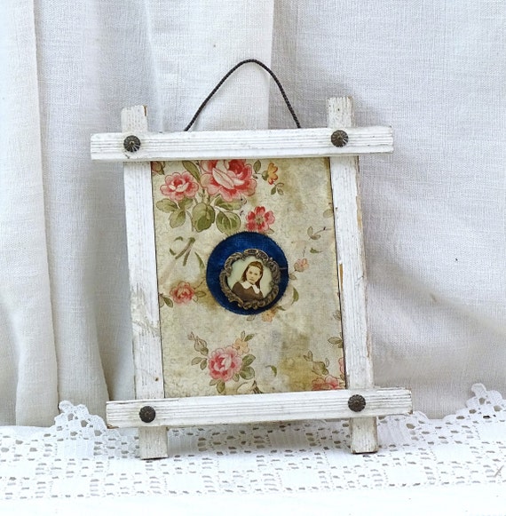 Antique French Shabby White Wooden Frame Floral Fabric and Photograph Brooch of Young Girl, Wall Mounted Retro Chateau Chic Jewelry Stand