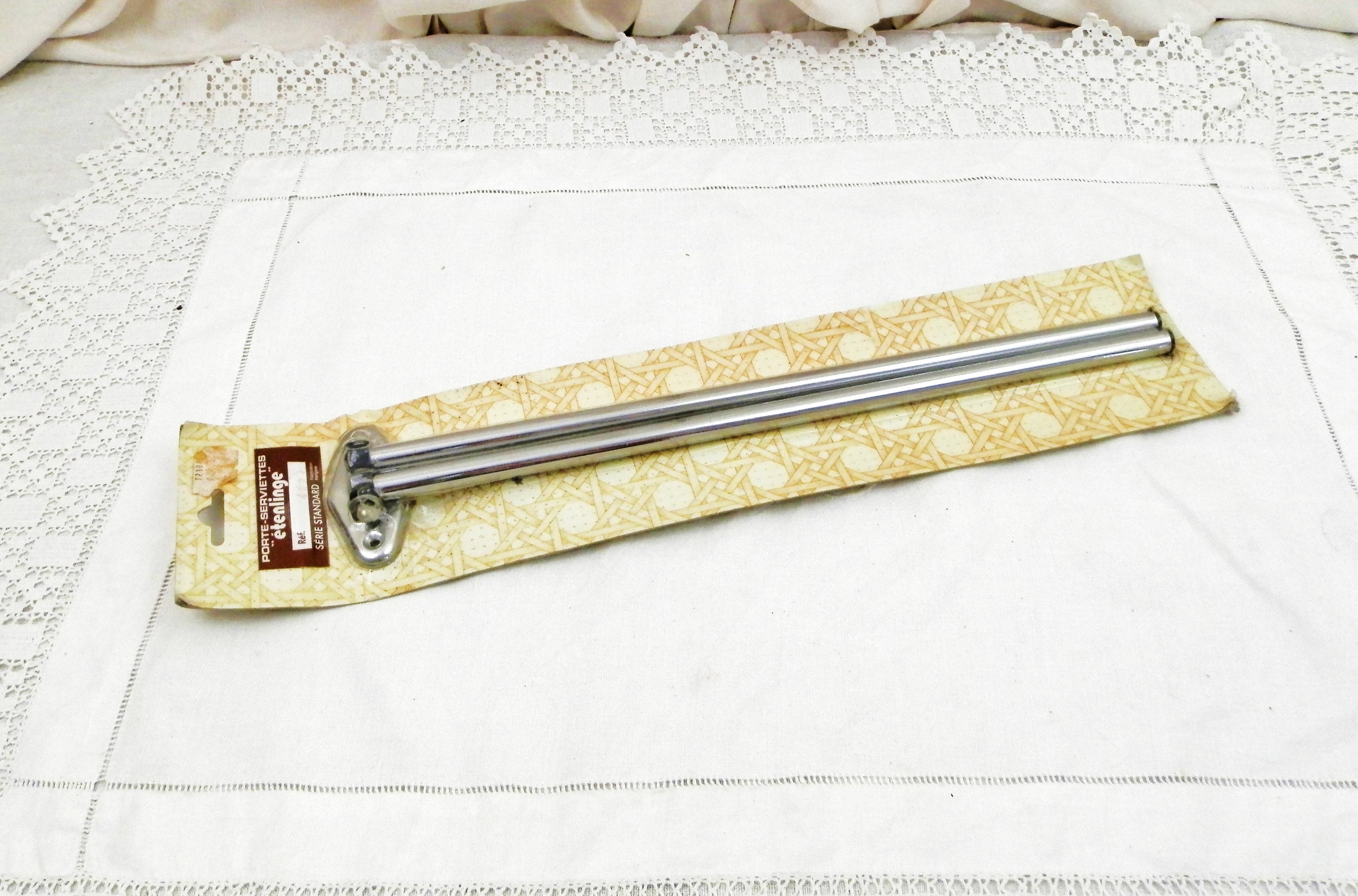 Vintage French 1970s Unused Bathroom Wall Mounted Rotating Swing Arms Chrome Towel Hanger 70s Kitchen Silver Colored Swivel Tea Towel Rails