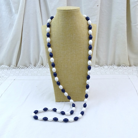 Long Vintage 1960s French Oval Faceted Blue and White Plastic Beaded Necklace, Retro Mid Century Woman's Jewelry, Fashion Mode de Paris