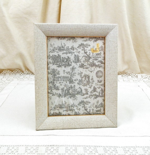 Vintage 1960s Free Standing Easel Portrait Frame With Toile De - Etsy