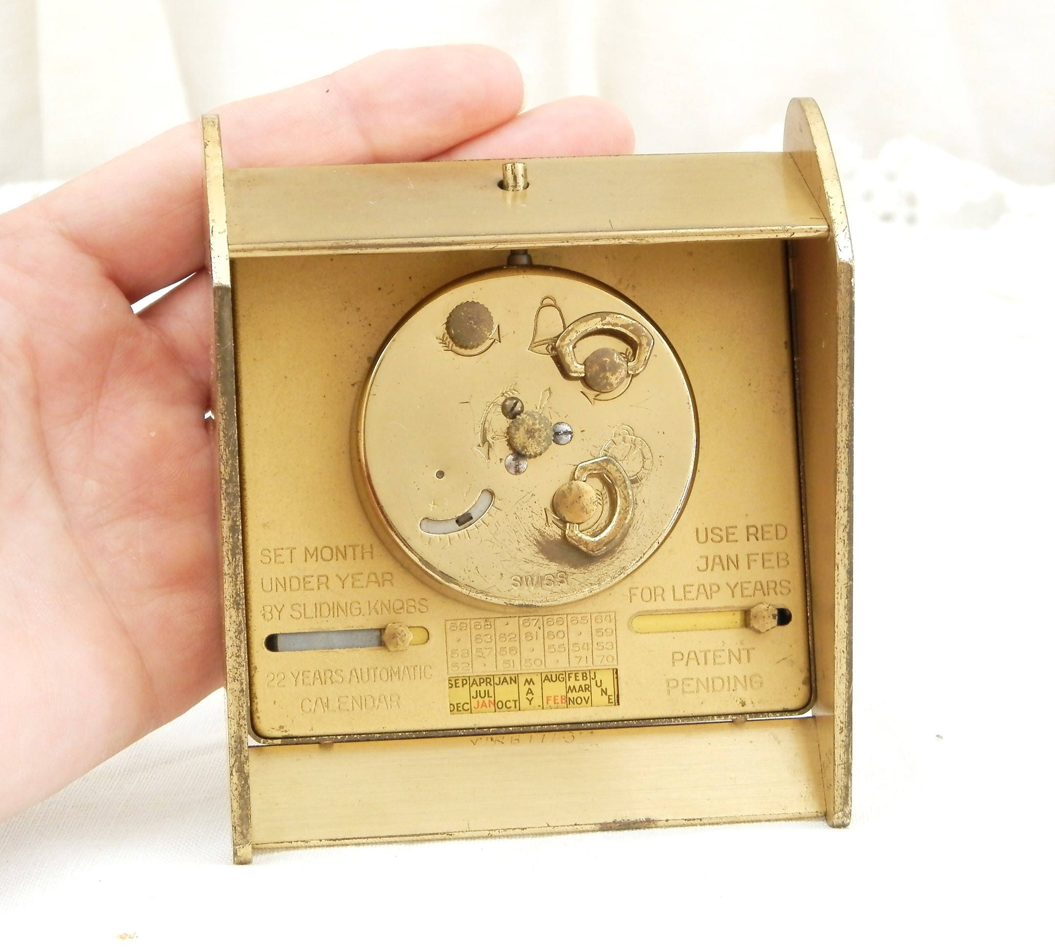 Réveil mécanique Blessing des années 70's Fonctionne parfaitement 75 € #generationvintage #vintage #reveil #horloge #spaceage