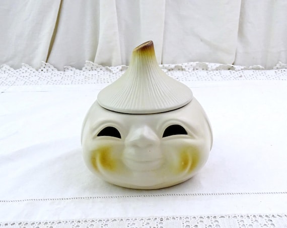 Vintage 1970s French Pottery Onion Head Storage Jar, Retro Novelty Fun Vegetable Shaped Container from France, Kitchen Storage Decor