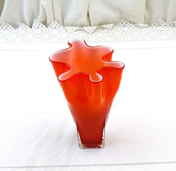 Vintage Mid Century Red Cased Handkerchief Glass Vase with Ruffled Rim with White, Retro 1960s Art Glassware Flower Vase, Reddish Orange