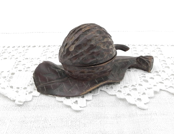 Antique Carved Wooden Black Forest Artisan Walnut and Leaf Shaped Inkwell, Retro Collectible Primitive Wood Sculpted Nut 19th Century Curios