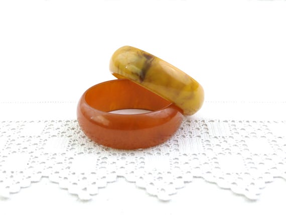 2 Vintage Chunky Bakelite Bangles Marbled Egg Yolk and Dark Butterscotch , 1930s Early Plastics Jewelry, 1940s Catalin Bracelet France