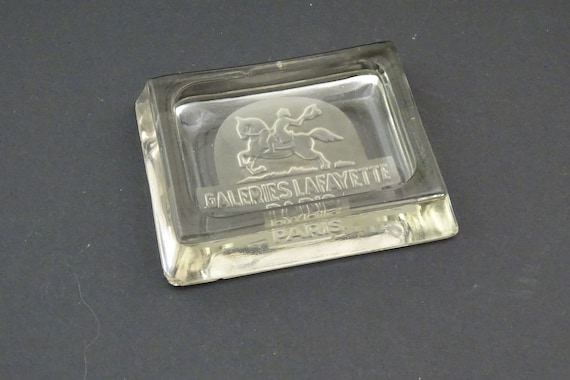 Small Antique French Clear Glass Promotional Trinket Dish / Bowl from Galeries LaFayette Paris, Retro Vintage Glassware Advertising Ashtray
