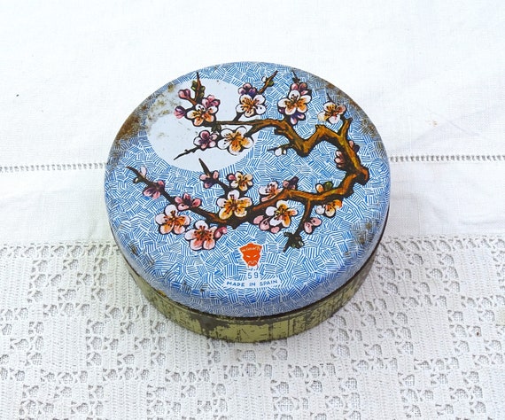 Vintage Round  Lithographed Tin Pink Cherry Blossom Pattern, Retro Metal Box with Flower Chinoiserie Design in Blue and Pink, Chinese Style