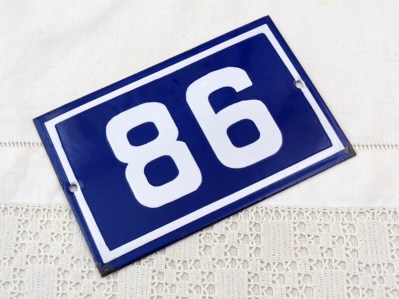 Vintage French Porcelain Enameled Metal House Sign in Blue and White Number 86 / 98, Enamelware Street Home France, Traditional Address Sign image 2