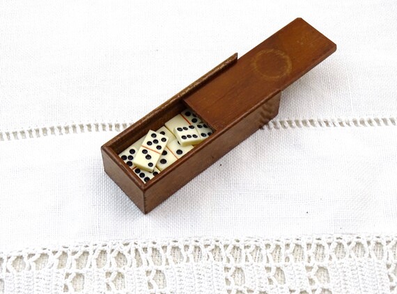 Ancien Jeu De Dominos Miniature Pour Poupée Parisienne - Occasion, Collection